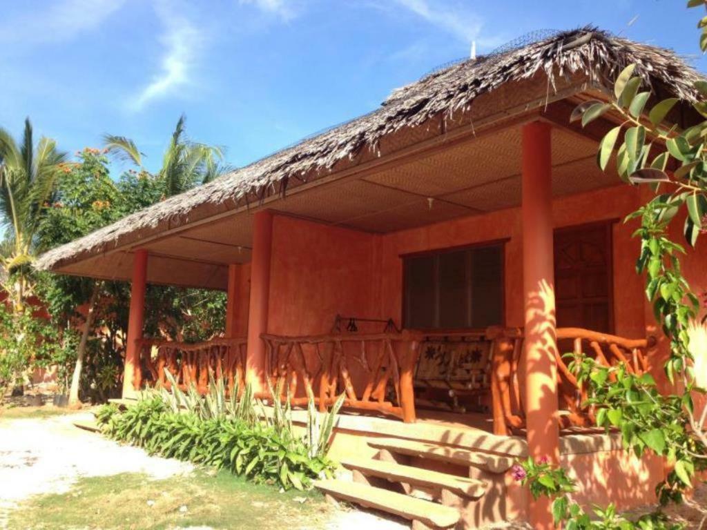 Islandia Beach Resort Siquijor Extérieur photo