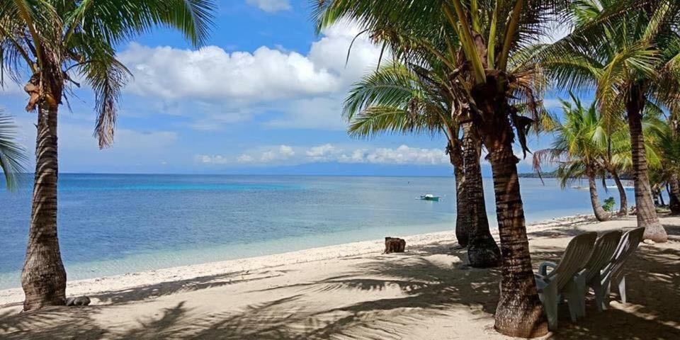 Islandia Beach Resort Siquijor Extérieur photo