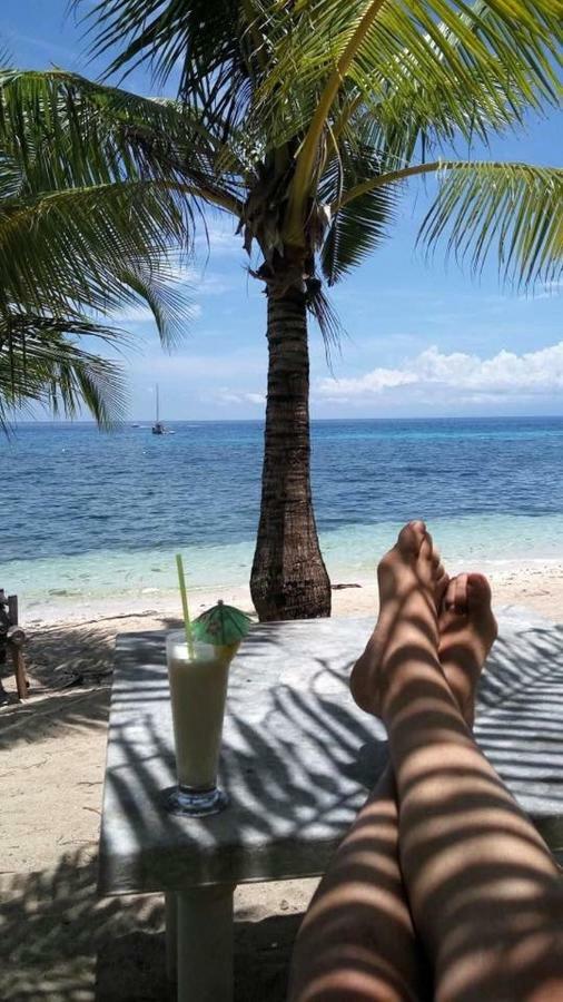 Islandia Beach Resort Siquijor Extérieur photo