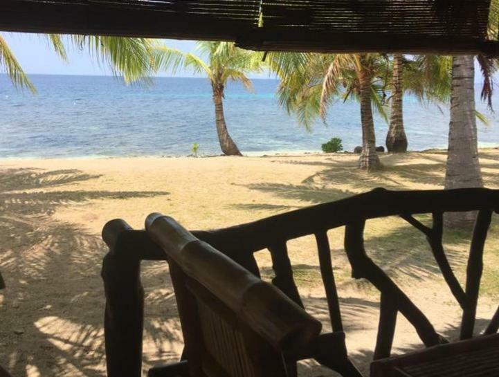 Islandia Beach Resort Siquijor Extérieur photo